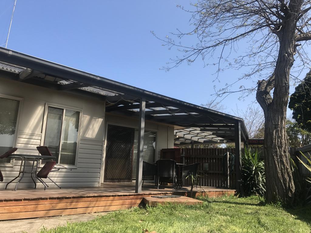 Kickback Cottages Lakes Entrance Exterior photo