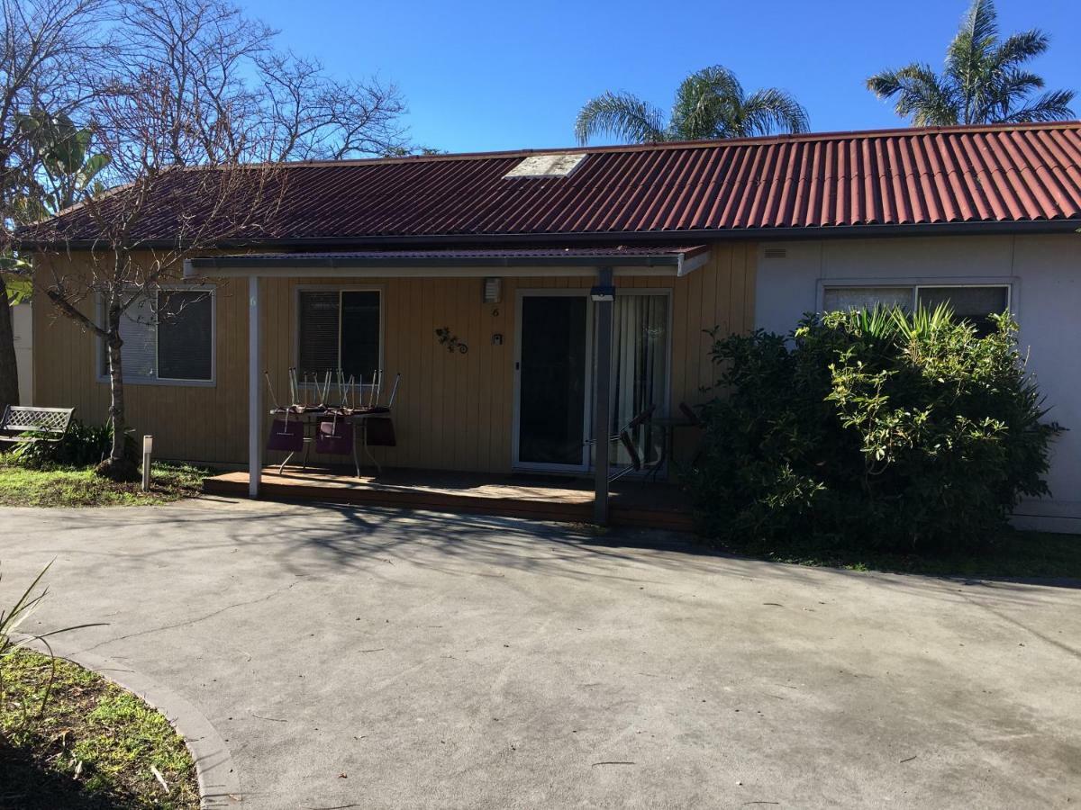 Kickback Cottages Lakes Entrance Exterior photo